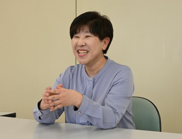 試験本番当日の朝食のおすすめメニューなどを紹介する県栄養士会副会長の服部貴子さん